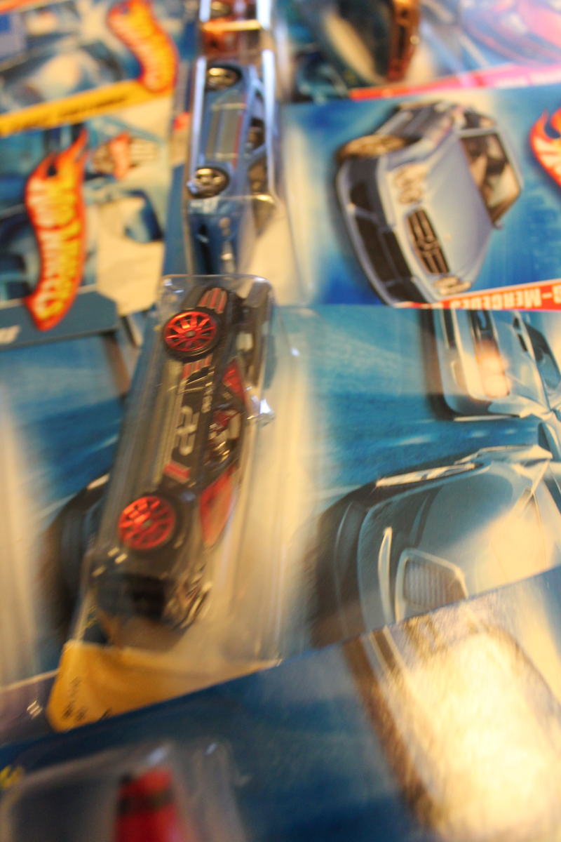 Illustration for article titled Enormous Die-Cast Collection - Box 10 - 2008 HW